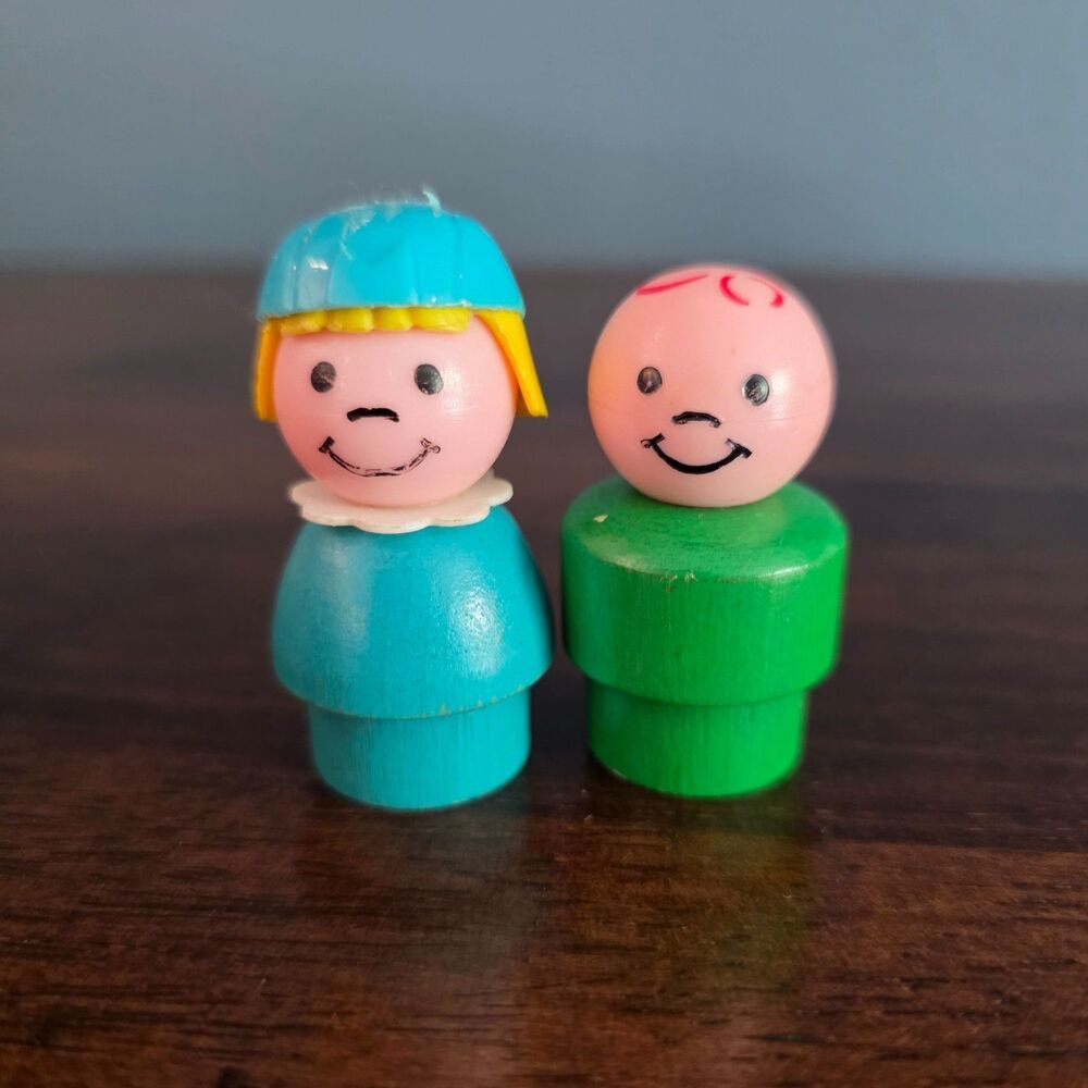 Vintage Fisher Price Little People Wooden Body Blue Girl Hat Green Boy